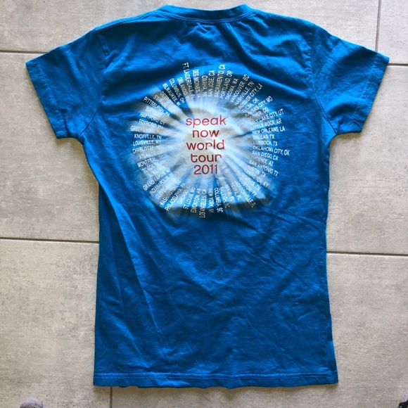 ❤️sold on Mercari❤️ - Picture 2 of 3